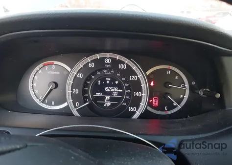 2016 Honda Accord Lx z USA, uszkodzony, nr VIN 1HGCR2F39GA189754